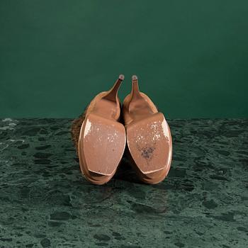 STÖVLETTER, YVES SAINT LAURENT, storlek 37.