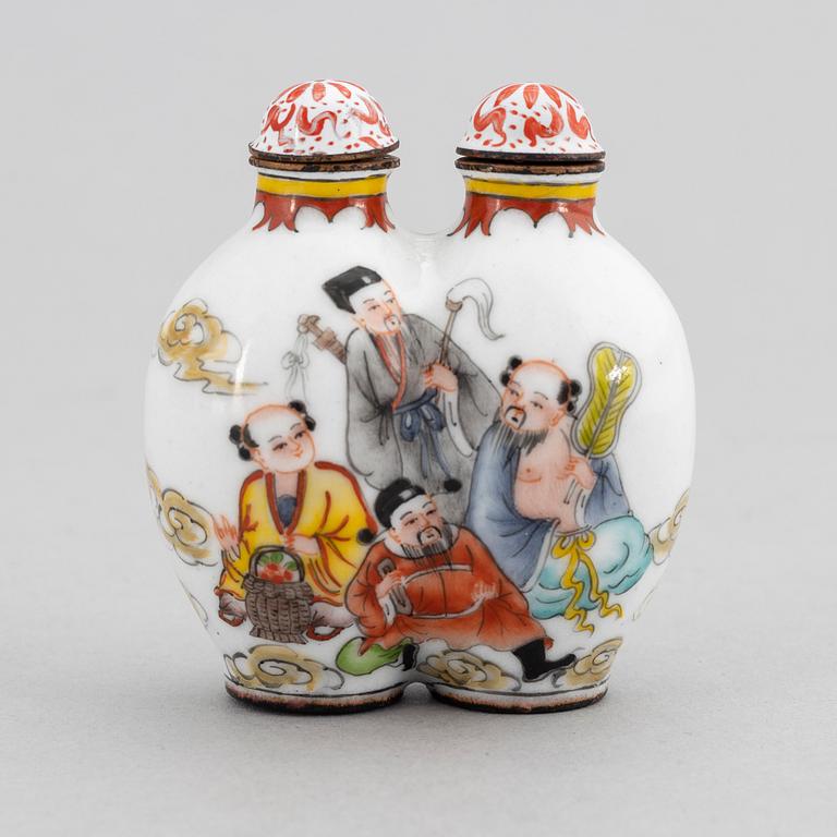 A Chinese enamel conjoined-twin "Immortals" snuff bottle, 20th Century.