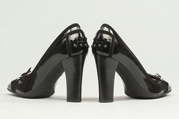 SKOR, "Jodie", Tod's.