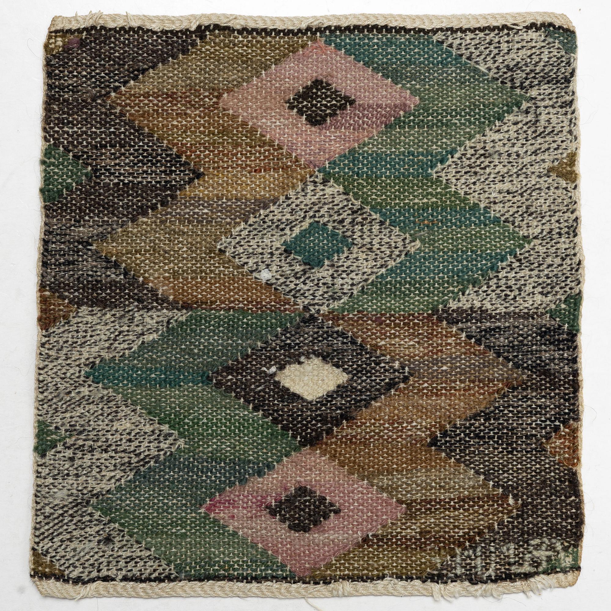 Märta Måås-Fjetterström, A 'Gråviggen' textile.