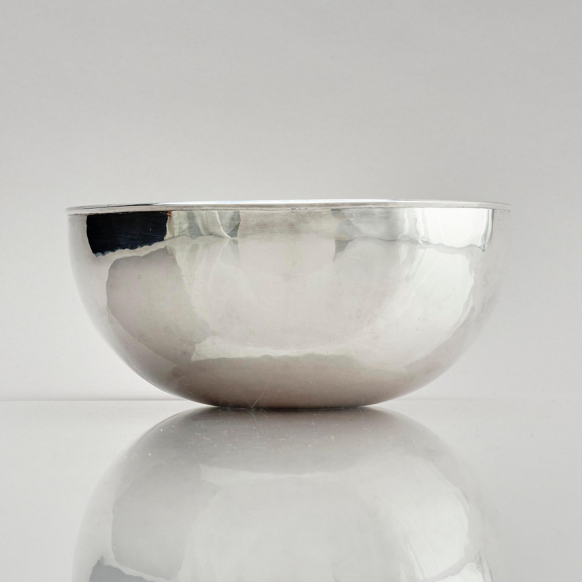 Birger Haglund, skål, sterling silver, Stockholm 1964.