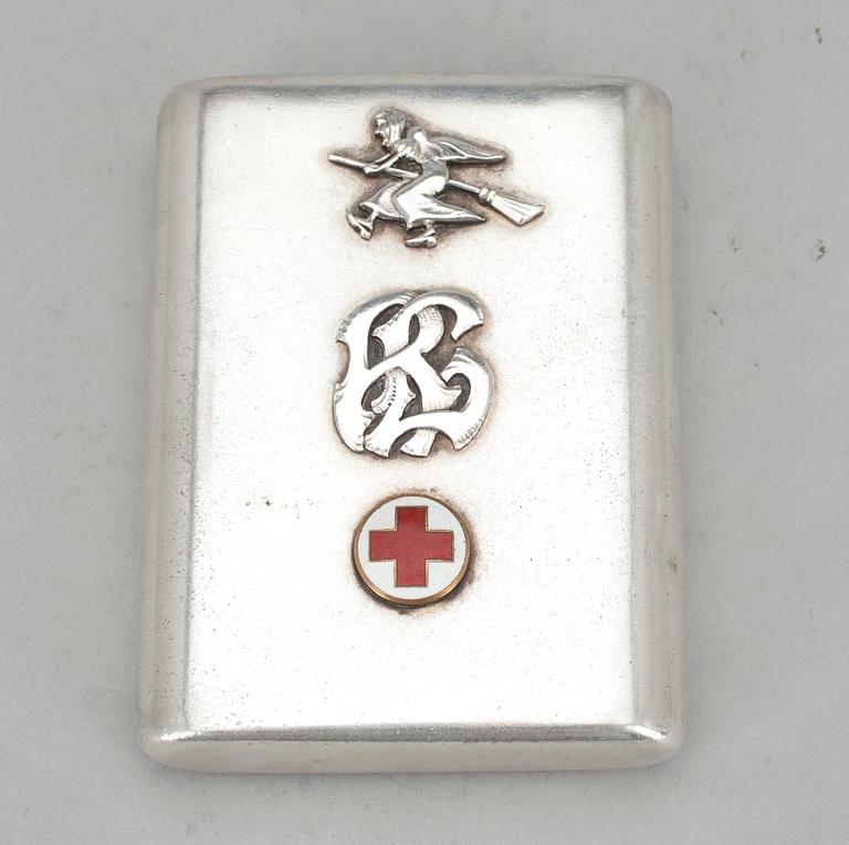 SAVUKEKOTELO, hopeaa, W. Porthan, Viipuri 1919. Paino noin 126 g.