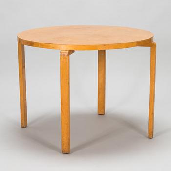 Alvar Aalto, pöytä "73" ja tuoleja, 4 kpl, malli 69, O.Y. Huonekalu-ja Rakennustyötehdas A.B. 1940-luku.