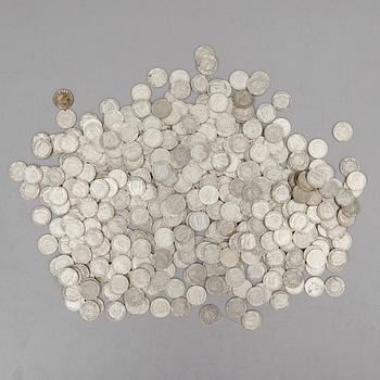 SAMLING SILVERMYNT, enkronor, Gustaf V, 1910-1941. Vikt ca 3000 gram.