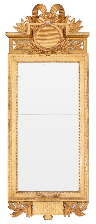 SPEGEL, av Johan Åkerblad  (mästare i Stockholm 1758-1799). Gustaviansk.