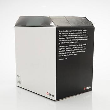 Oiva Toikka, A glass bird, 'Dyynia', signed O. Toikka Iittala 254/700.