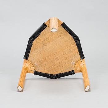 Alvar Aalto, an X 602 stool, Artek, latter half of the 20th century.