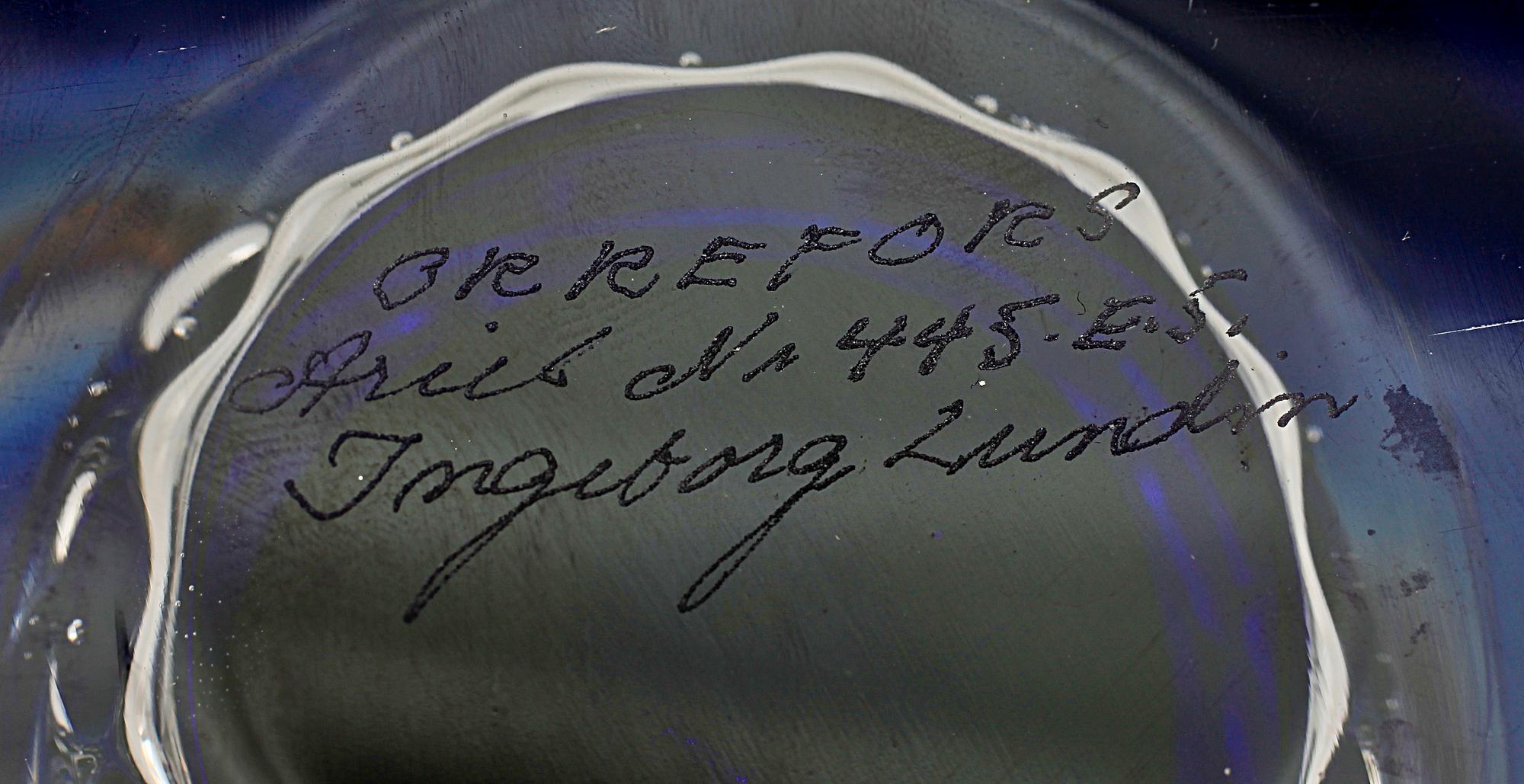 VAS, glas, "Ariel", Ingeborg Lundin, Orrefors 1971.