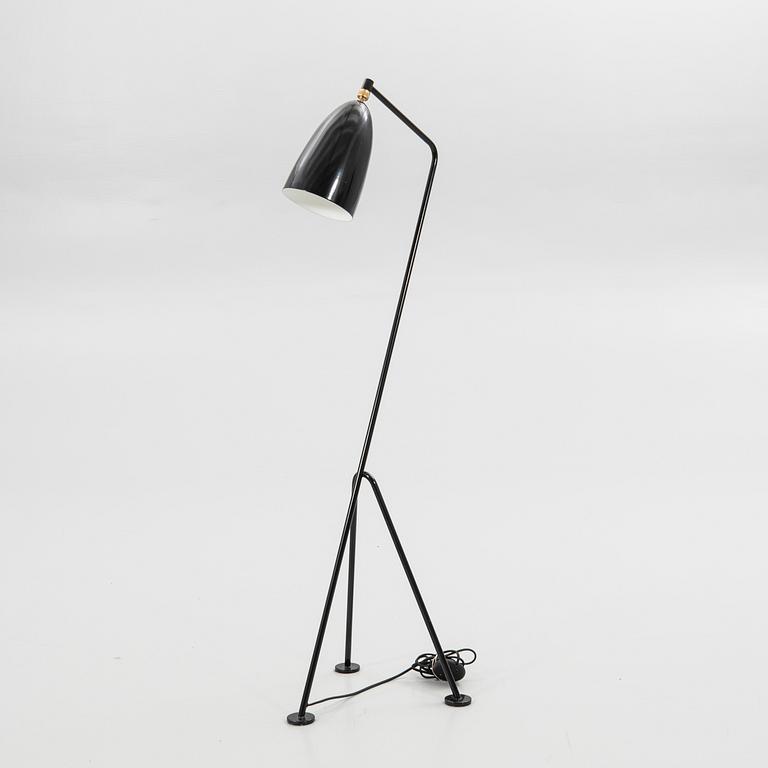 Greta Magnusson Grossman, golvlampa, "Grasshopper", GUBI, Danmark.