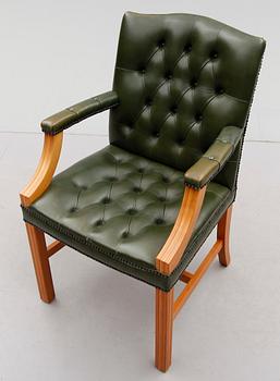 SKRIVBORDSSTOL, England, 1900-talets andra hälft.