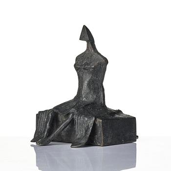 Lynn Chadwick, "Maquette VI Sitting Woman".