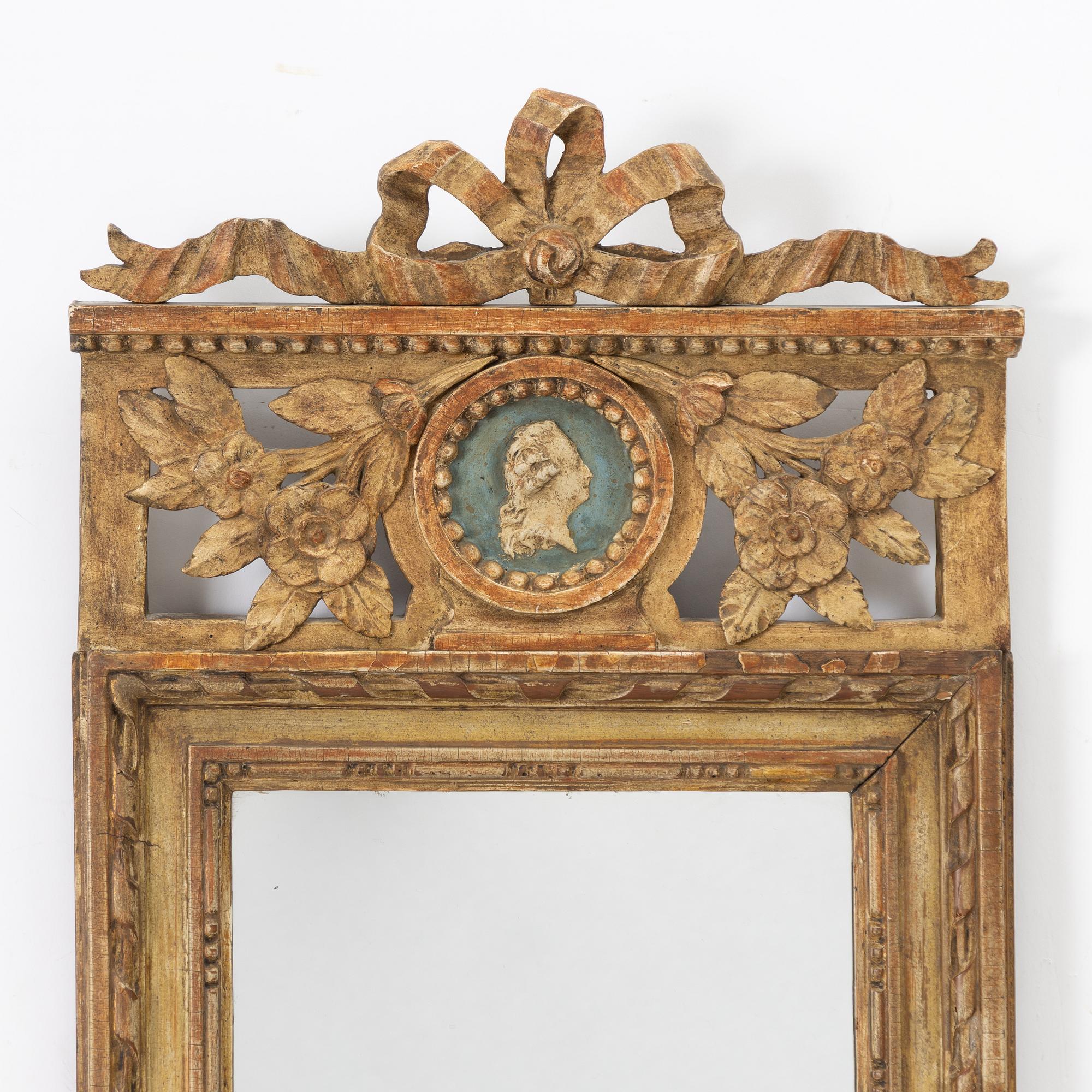 Mirror, Gustavian, late 18th century.