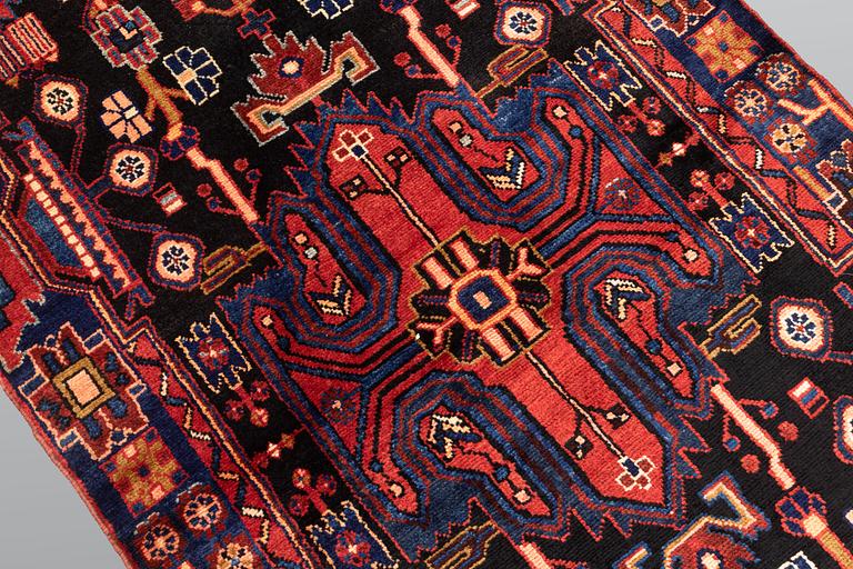 A runner, North east persian, ca 501 x 101 cm.