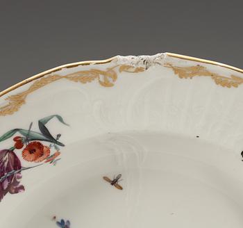 A set of eight Berlin soup dishes, 18th Century.