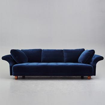 JOSEF FRANK, "Liljevalchssoffan", Firma Svenskt Tenn, 2020.