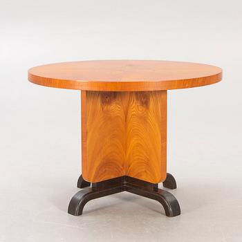 A 1930s table.