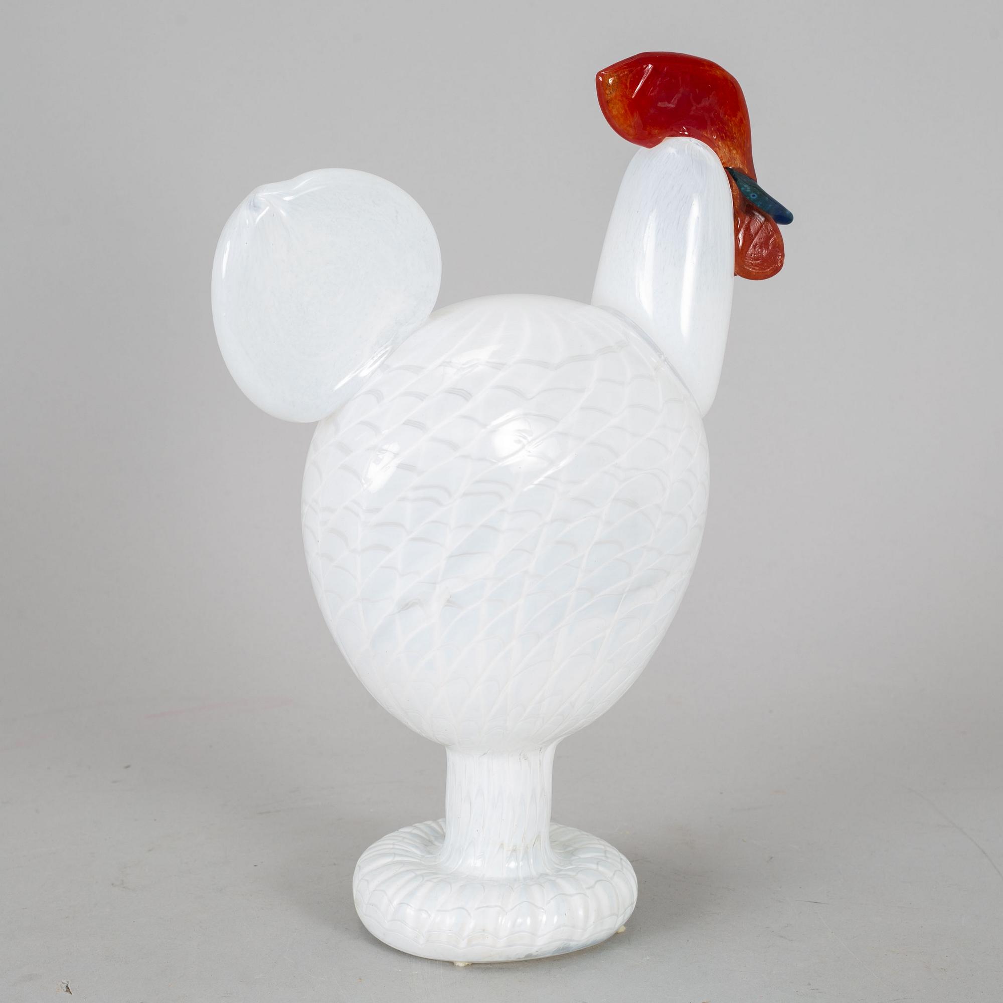 OIVA TOIKKA, a glass sculpture of a rooster, Nuutajärvi, Finland.