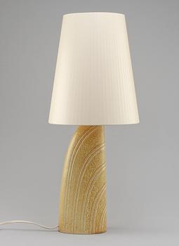 BORDSLAMPA, chamotterat stengods, osignerad, omkring 1900-talets mitt.