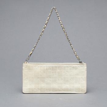 CHANEL, pochette.