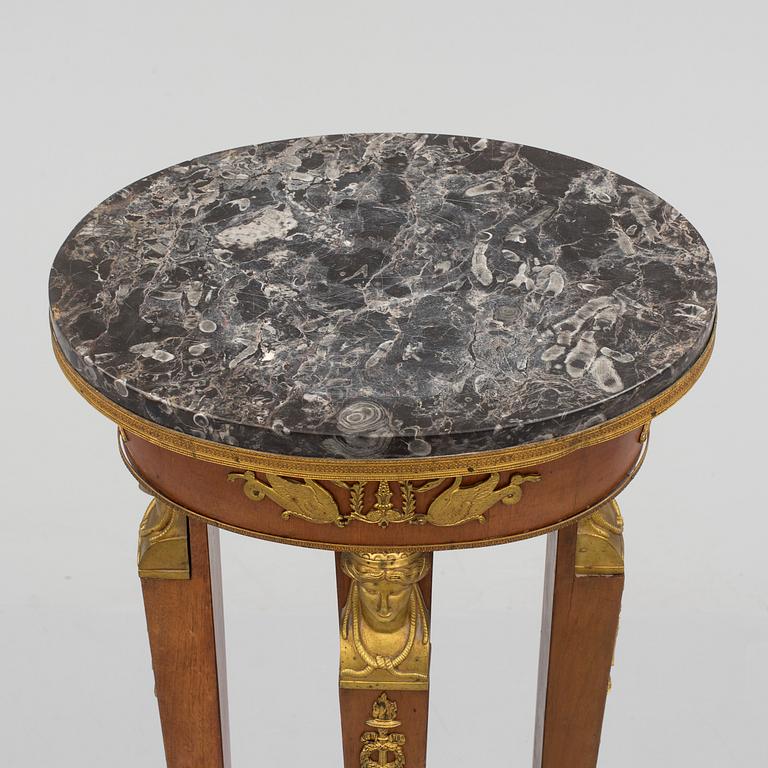 An early 20th century pedestal.