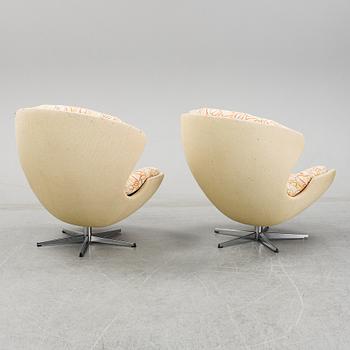 Lennart Bender, a pair of 'Partner' 1970's easychairs.