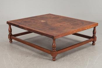 SOFFBORD, 1900-talets sista fjärdedel.