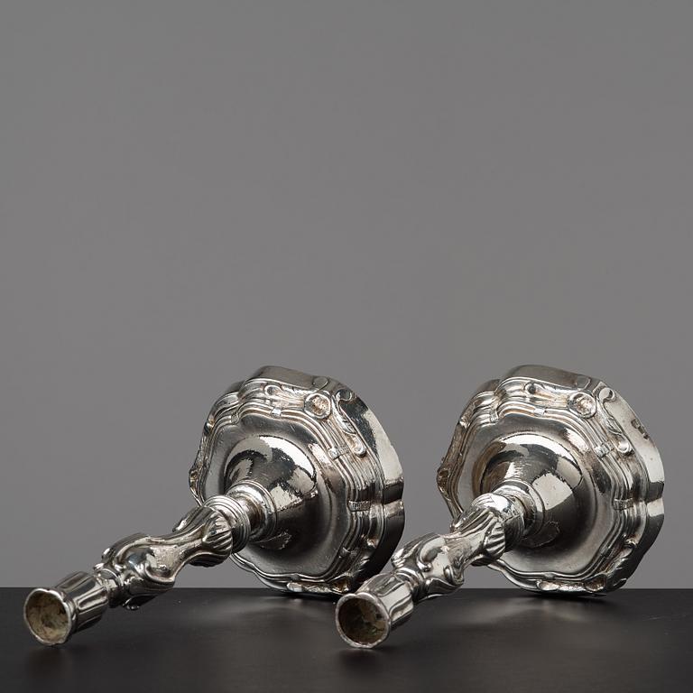 A pair of Rococo candlesticks by Stephen (Friedrich) T. Lemair, privilge in Stockholm 1762, Rococo, 1763.