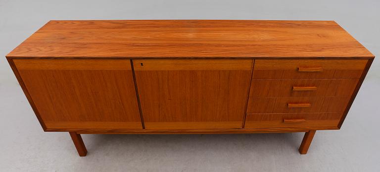 SIDEBOARD, 1900-talets andra hälft.