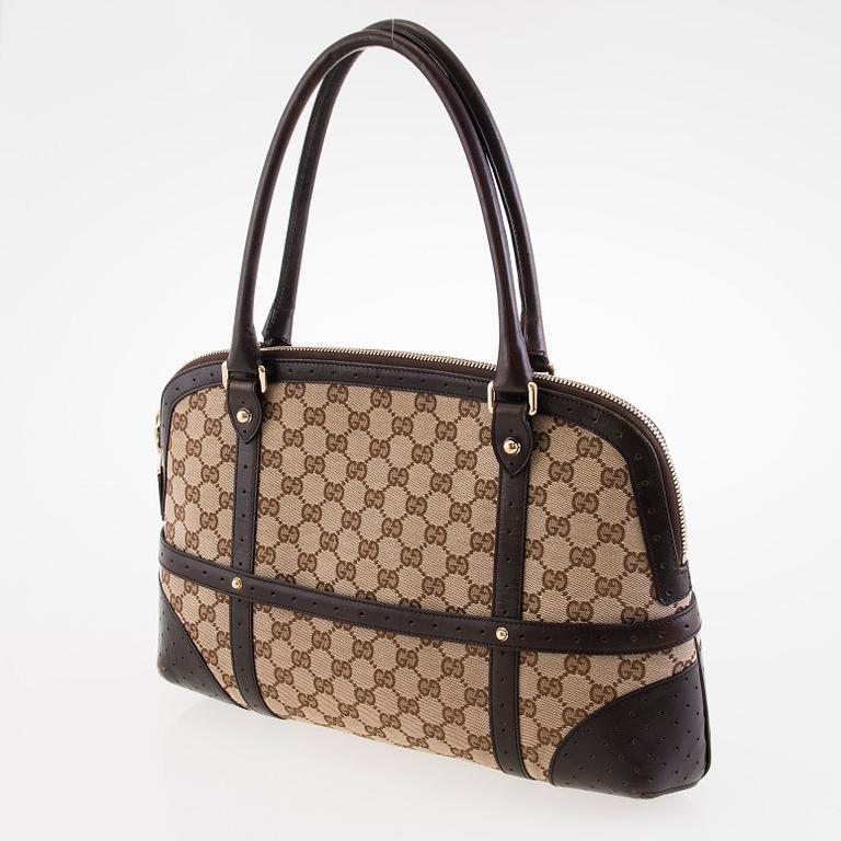 GUCCI, AXELVÄSKA.