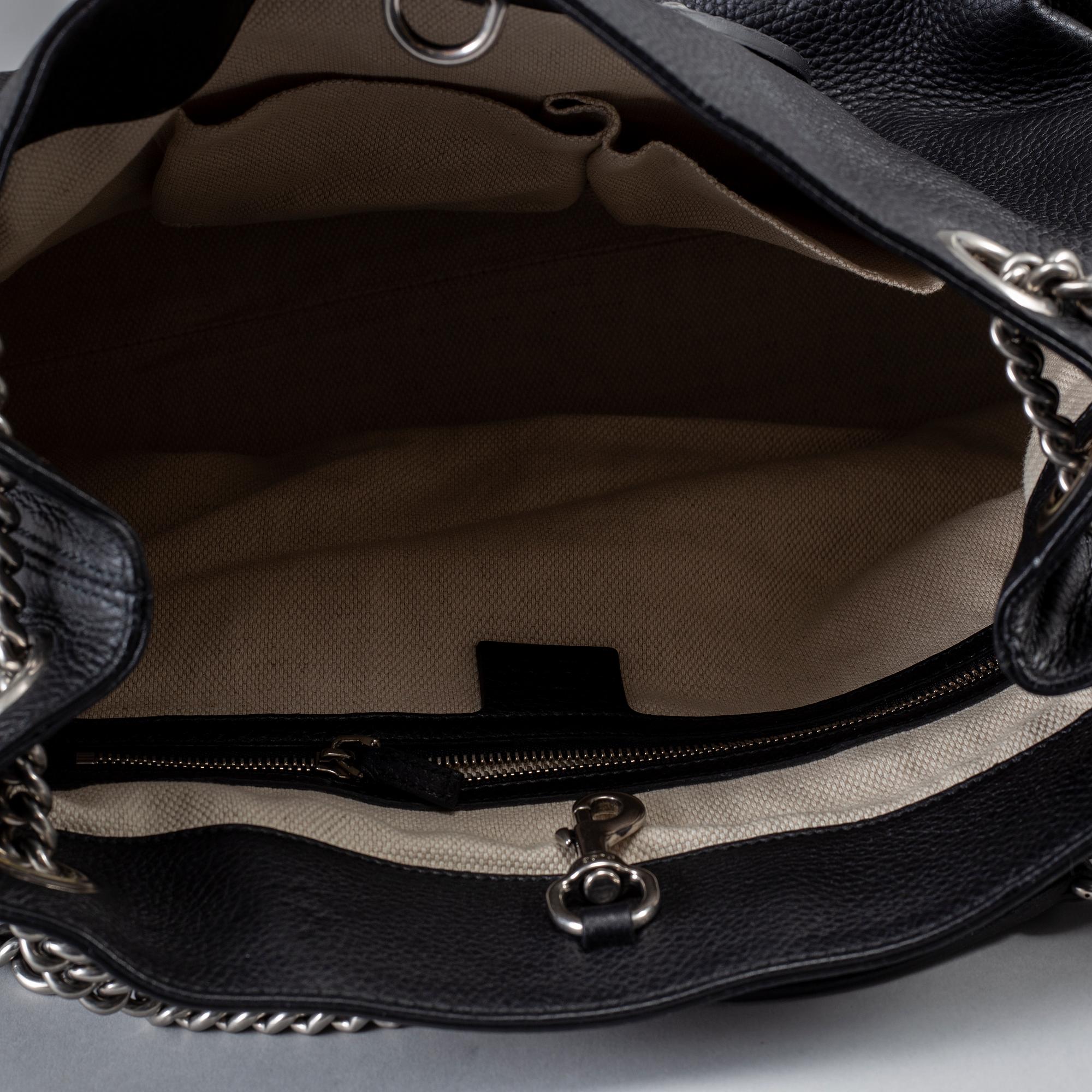 GUCCI, 'Soho' leather bag.