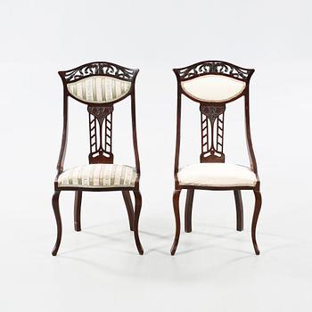 A pair of jugend chairs, early 20th century.