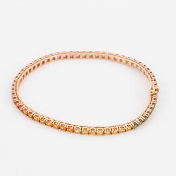 TENNISARMBAND, med multifärgade runda fasettslipade safirer.