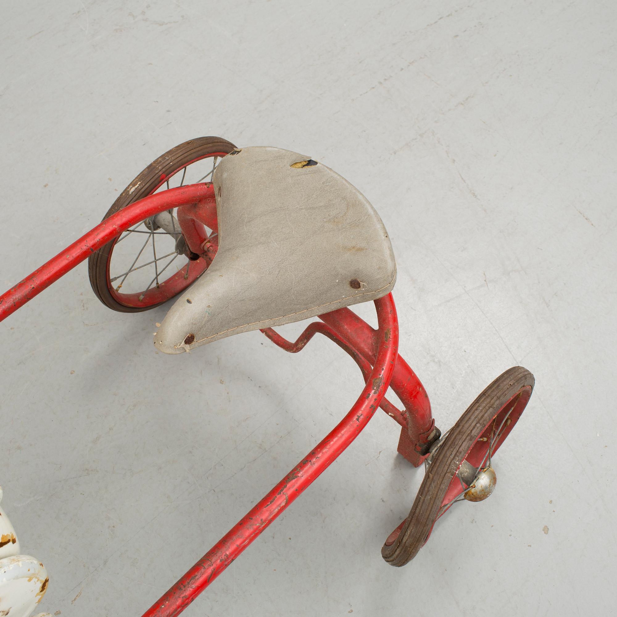 TRAMPHÄST, 1900-talets mitt.
