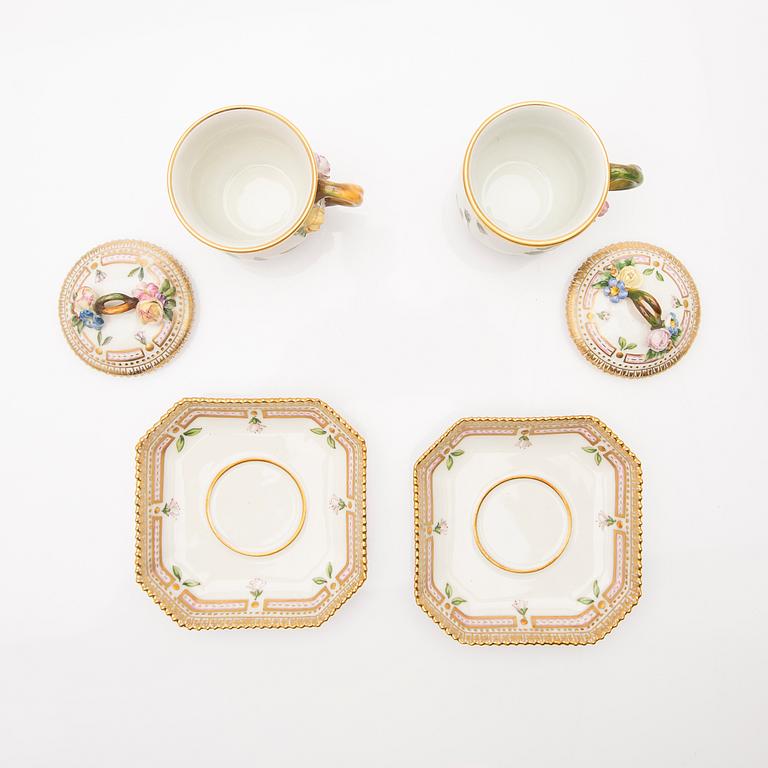 Cream cups with lids and saucers, 2 pcs, "Flora Danica", Royal Copenhagen, Denmark, 20th century.