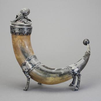 DRYCKESHORN, horn, nysilver, oidentifierad tillverkarstämpel, Stockholm, sent 1800-tal.