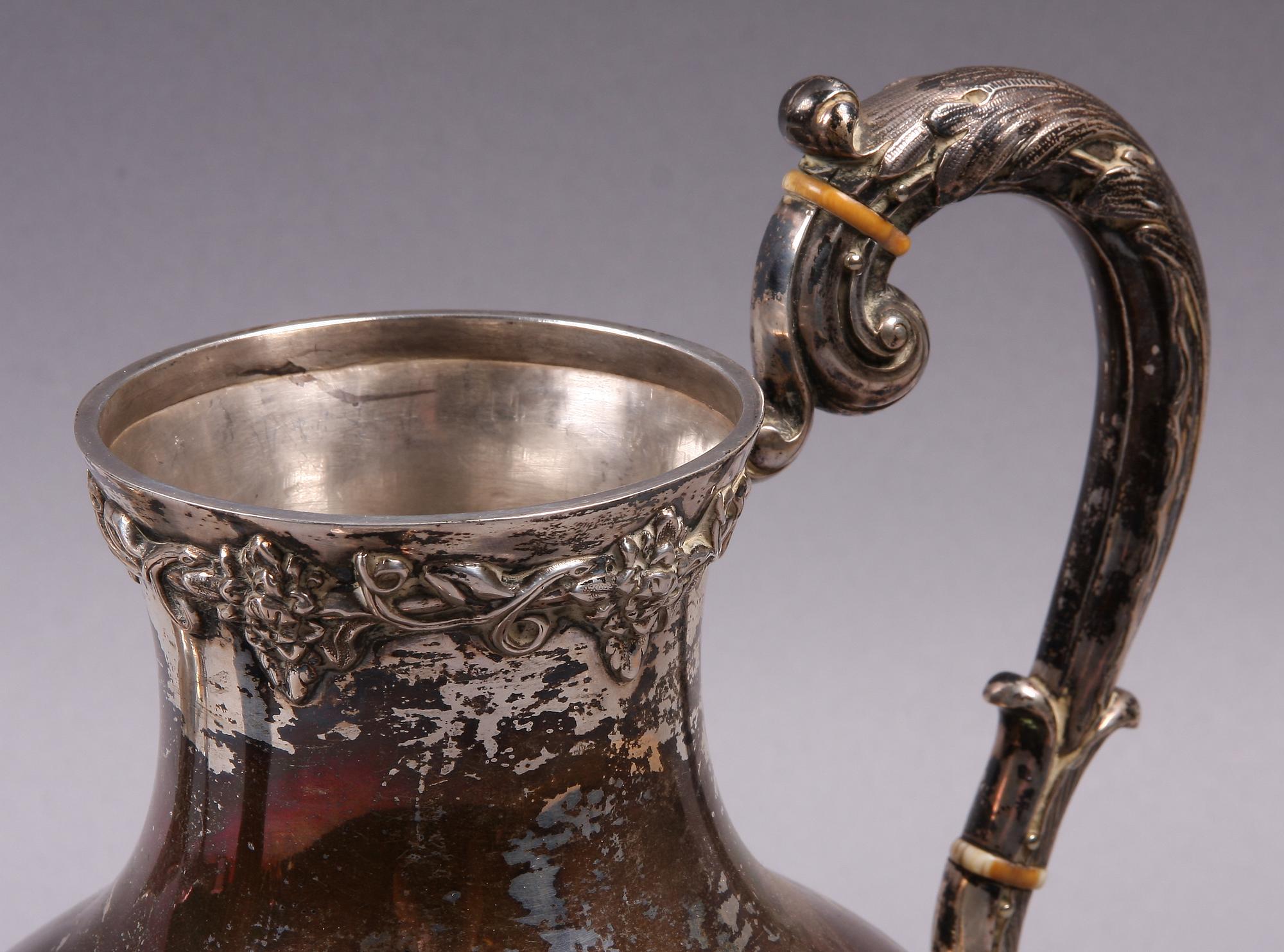 KAFFEKANNA OCH GRÄDDKANNA, silver, Möllenborg, Stockholm 1915.