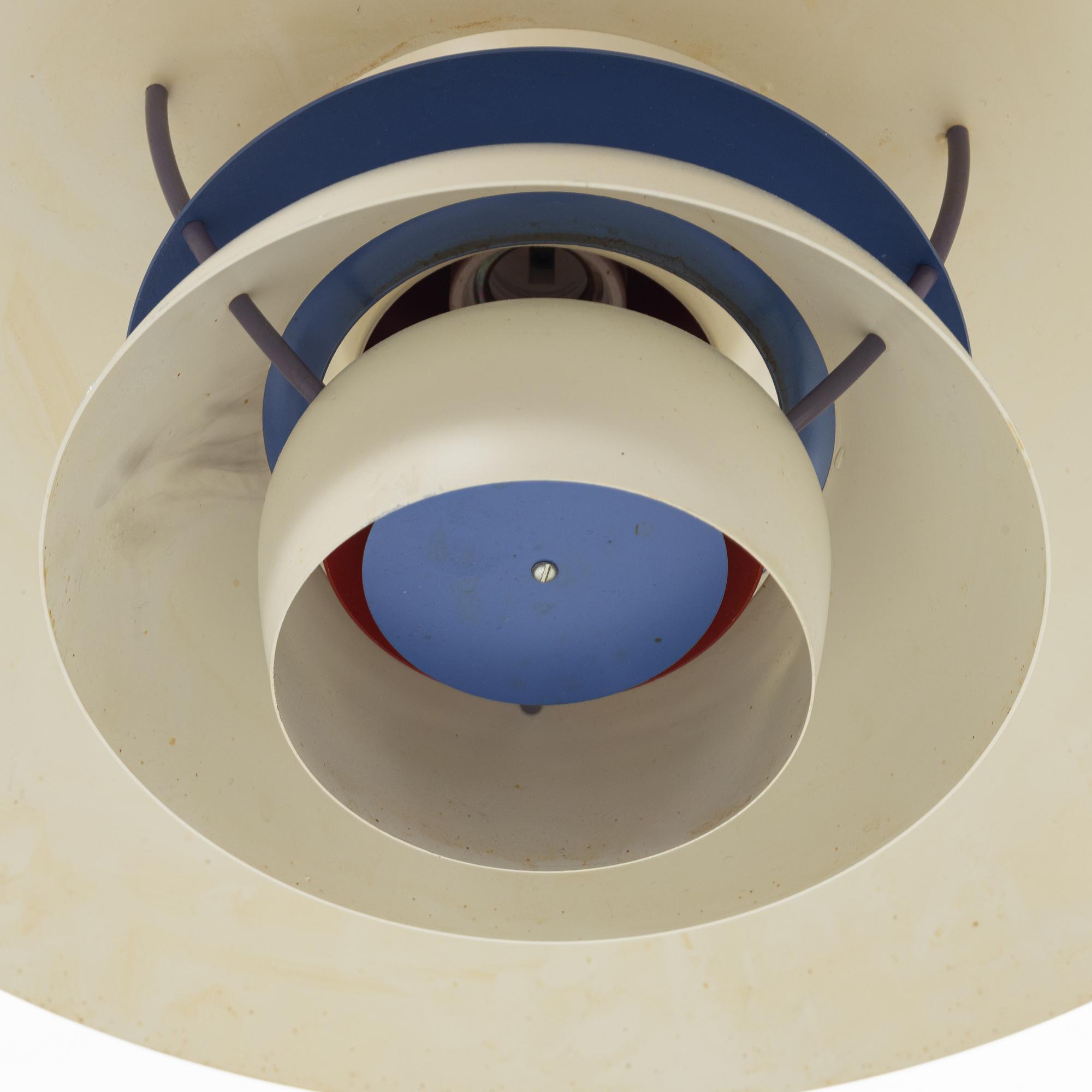 Poul Henningsen, taklampa, PH-5, Louis Poulsen, Danmark.