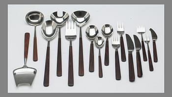 BERTEL GARDBERG, 120 PIECE FLATWARE SERVICE. Lion de Luxe. Hackman, Finland 1958.