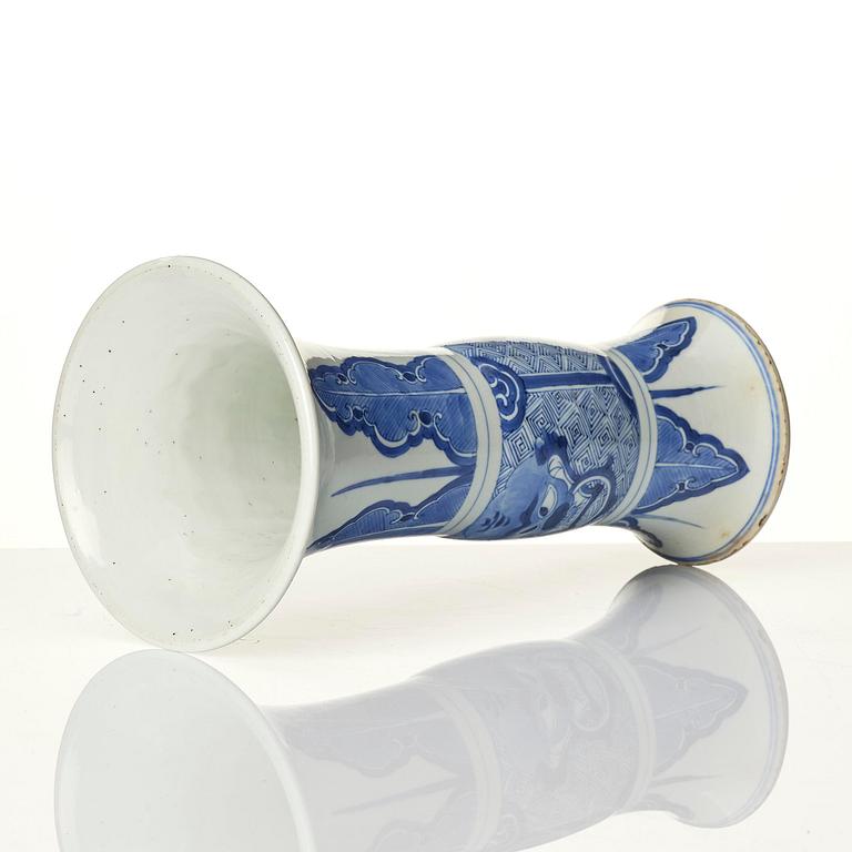 A blue and white Gu shaped vase, Qing dynasty, Kangxi (1662-1722).