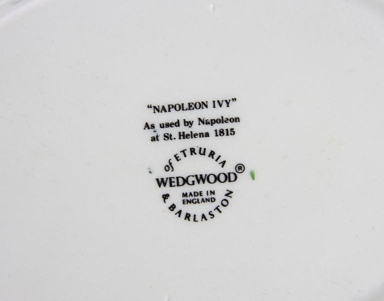 MATSERVIS, 43 delar, flintgods, "Napoleon Ivy", Wedgwood.