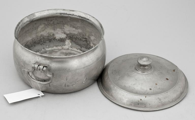 GRÖTSKÅL, tenn, 1800-tal.