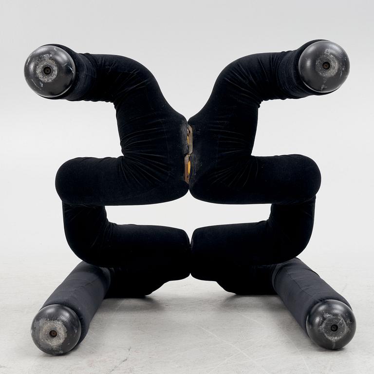 Terje Ekstrøm, fåtölj, "Ekstrem", Stokke Fabrikker, Norge, 1900-talets slut.