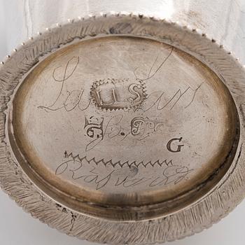 Matthias Graal, a parcel-gilt silver cup, Gothenburg 1747.