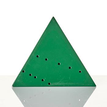Lucio Fontana, "Pyramid.".