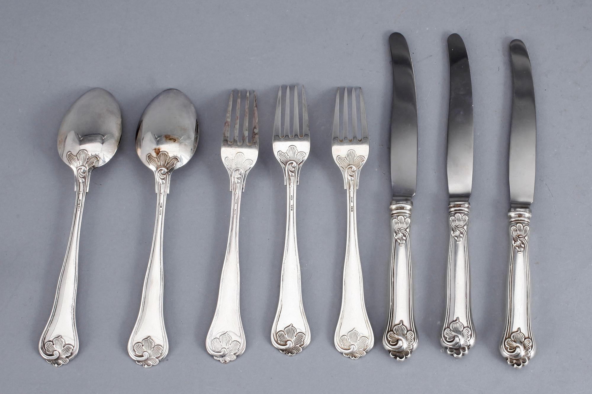 BESTICKSDELAR, 8 st, silver, "Sachsisk", Cohr, Danmark, total vikt exkl knivar med stålblad ca 201 gram.