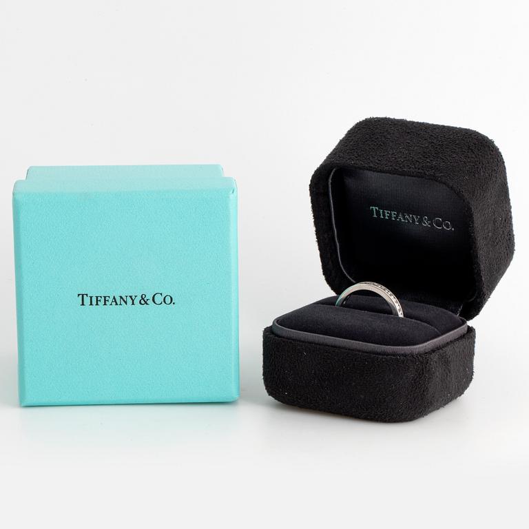 TIFFANY & CO, Ring with brilliant-cut diamonds.