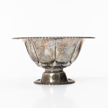 A. Michelsen, a silver bowl, Denmark, 1922.