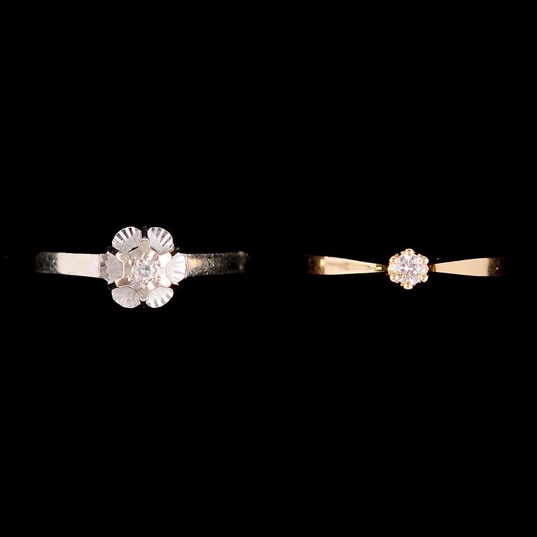 RINGAR, 2 st, 18 k, med briljanter. Tot vikt ca 4 g.