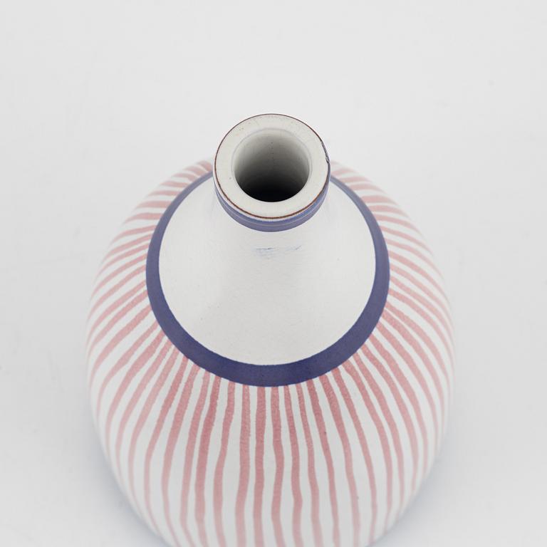Stig Lindberg, skål samt vas, fajans, Gustavsberg studio.