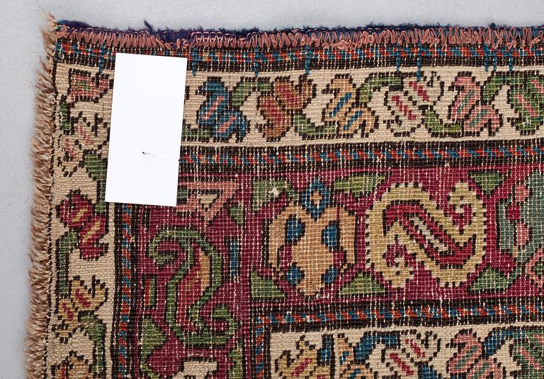 ANTIQUE KARABAGH RUNNER. 610,5 x 104 cm.